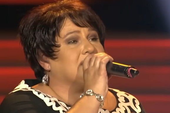 PEVAČICA ZATEKLA MRTVOG MUŽA: "Imao je pušku u ruci", mnoge rasplakalo šta je morala da radi 40 dana nakon njegove smrti