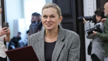 ponad pół tysiąca placówek zamkniętych, uczniowie przechodzą na zdalne