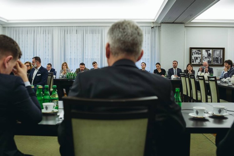 Dziennikarze na spotkaniu z marszałkiem Senatu Stanisławem Karczewskim