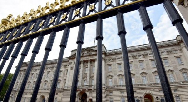 Convicted murderer admits trespassing into grounds of UK's Buckingham Palace