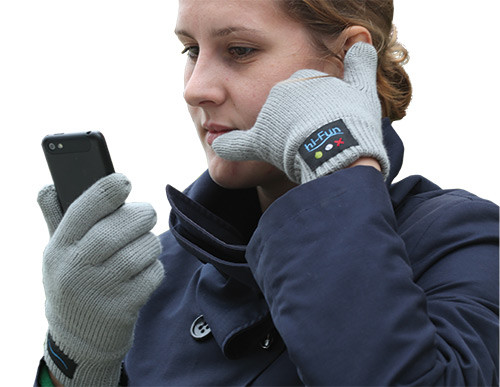 Hi-Call - rękawiczki pozwalające na odbieranie rozmów bez wyciągania smartfonu z kieszeni. Zwariowane? Niekoniecznie!