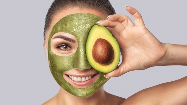shutterstock 2046967349