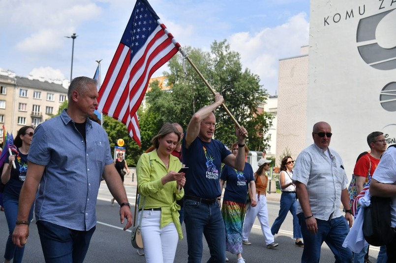 Uczestnicy XXII Parady Równości w Warszawie