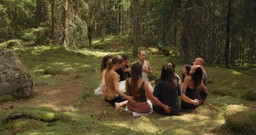 Czym jest życie szczęśliwe? "Szwedzka teoria miłości" w kinach