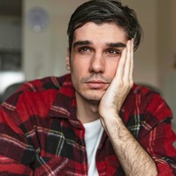 „A férfi erős, a férfi nem sír” - sok férfi még mindig elfojtásban él