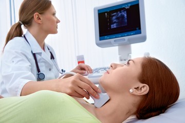 Hideg és meleg göbök a pajzsmirigyben: melyiktől kell félnünk?