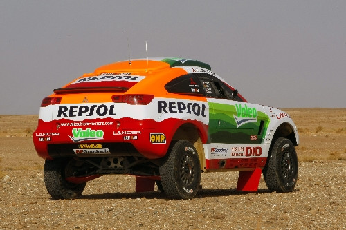 Mitsubishi i Dakar 2009 - na trasie pojawią się cztery Racing Lancery