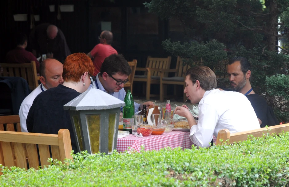 I Sebastijan Kurc probao ćevape