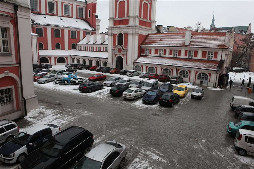 Miasto kaze placic za miejsca parkingowe dla niepelnosprawnych