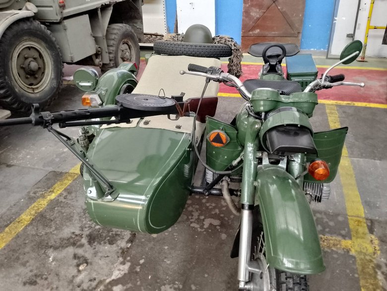 Radziecki motocykl Dniepr