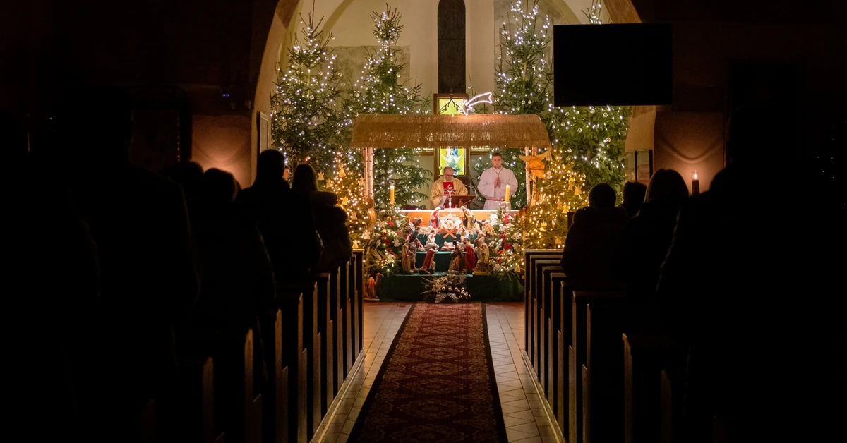 Czy w Wigilię (24 grudnia) trzeba iść do kościoła? Czy udział w pasterce jest obowiązkowy?