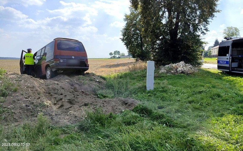 O krok od tragedii, czyli gdy nietrzeźwi rodzice wiozą dzieci. Dwa niemal identyczne zdarzenia