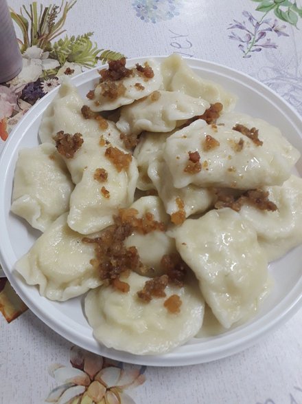 16 pierogów kosztowało dotychczas 12 zł