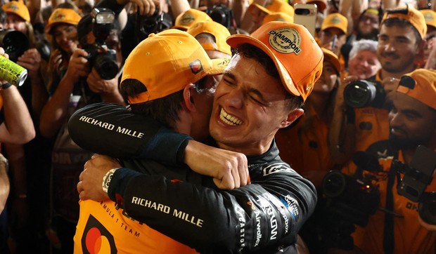 Lando Noris je postao svetski šampion sa dva boda više od Maksa Verštapena | Foto: Reuters