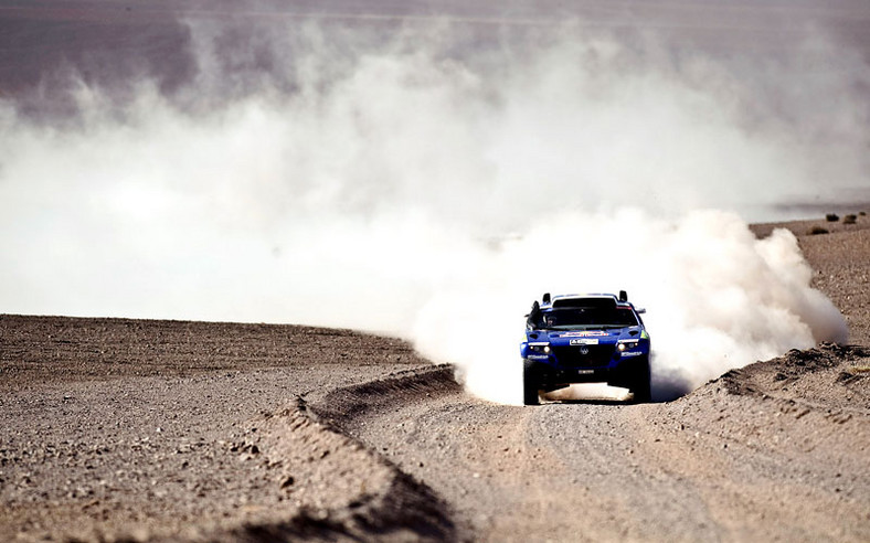 Rajd Dakar 2010: Przygoński atakuje, Hołowczyc awansuje (6. etap na żywo, wyniki, foto)