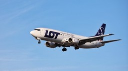 alarm na pokładzie polskiego samolotu. maszyna musiała zawrócić do warszawy
