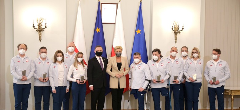 Prezydent Andrzej Duda wręczył nominacje polskim paraolimpijczykom