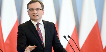 Komornicy: minister chce nas puścić z torbami!