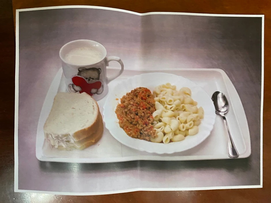 Fotografija obroka u UKC RS koje je Ilić pokazao 