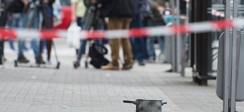 Ładunek domowej roboty we wrocławskim autobusie. Kierowca wyniósł pakunek, na przystanku nastąpiła eksplozja