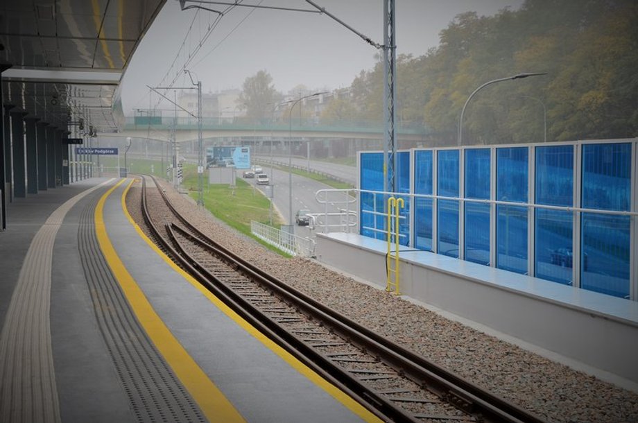 W pobliżu przystanku Kraków-Podgórze wyremontowano ulice.