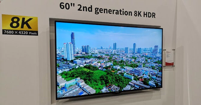 Sharp pierwszą generację ekranów 8K pokazał na zeszłorocznej wystawie IFA. W tym roku mamy więc już do czynienia z drugą, oby mniej wirtualną rynkowo generacją telewizorów.