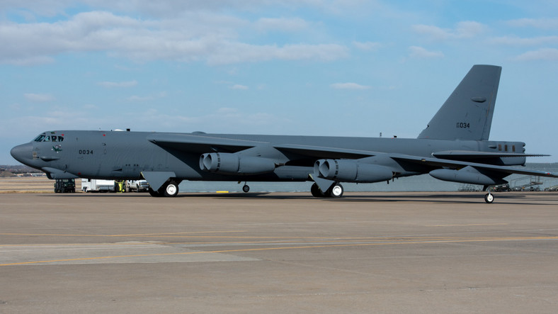 B-52 "Wise Guy"