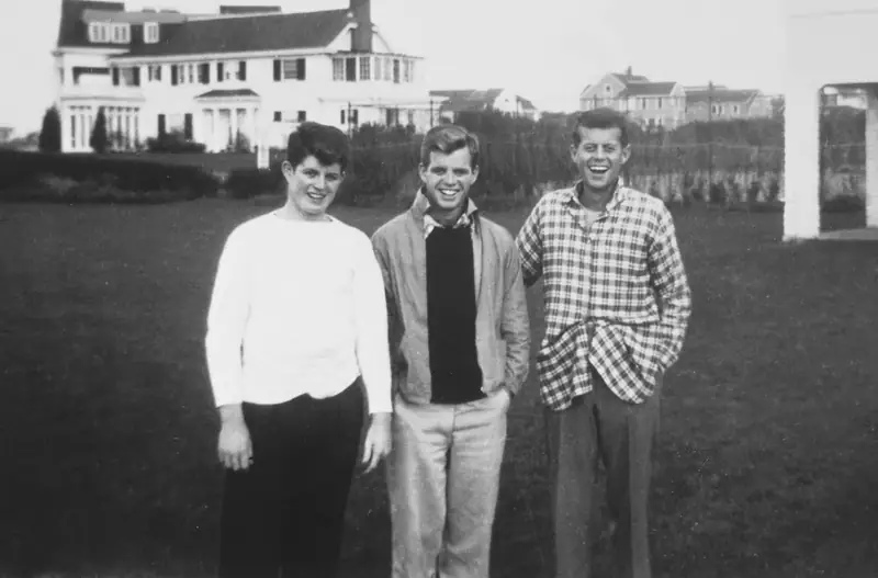 Ted Kennedy, John Kennedy, Bob Kennedy / East News