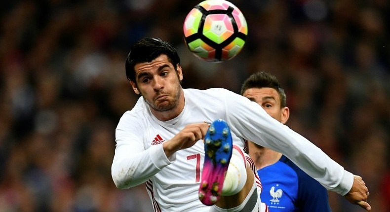 Spanish striker Alvaro Morata has passed his Chelsea medical ahead of his move to the Premier League champions from Real Madrid, according to Sky Sports