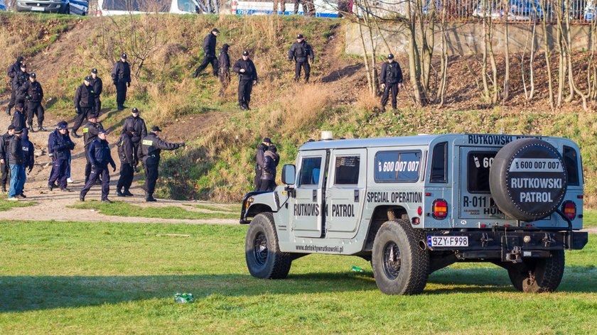 Policja zatrzymała Rutkowskiego i jego ludzi