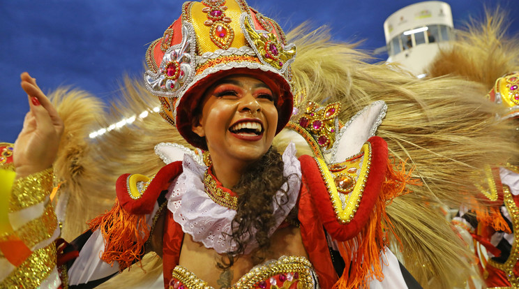 A Tom Maior egyik tagja a 2023-as karneváli felvonuláson az Anhembi Sambodrome-ban / Fotó: Getty Images