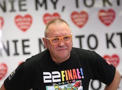 Owsiak pozwał blogera za nazwanie "hieną cmentarną"