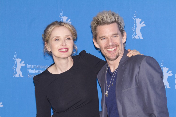 Julie Delpy i Ethan Hawke podczas premiery 'Przed północą' na Berlinale 2013