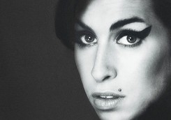 PROSTO Z CANNES: 'Amy', czyli dokument o Amy Winehouse. Ojciec artystki pozywa twórców
