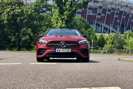 Mercedes E 300 Coupe - podróżowanie z klasą