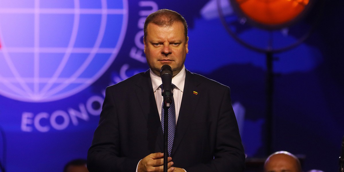 48-letni premier Litwy Saulius Skvernelis, urodzony w Kownie prawnik i policjant, jest jednym z najpopularniejszych polityków w kraju