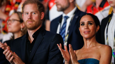 Książę Harry jest "samotny i odizolowany". Dziennikarz obwinia Meghan