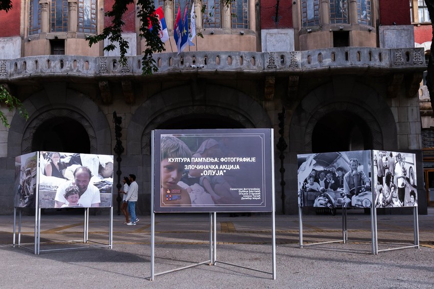 Izložba fotografija zločinačke akcije "Oluja"