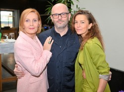 "Po co tak epatować intymnymi szczegółami?". Internauci ganią Kamillę Baar za ekspozycję piersi [FOTO]