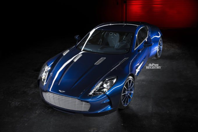 Hipnotyzujący Aston Martin One-77 na sprzedaż