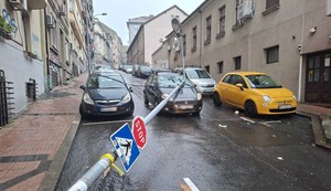 pala bandera u centru Beograda