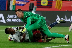 Szczęsny zawinił przy golu dla Realu. Barcelona zdobyła Puchar Hiszpanii