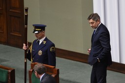 Schetyna: PiS prowadzi politykę patologii. Jej elementem jest działalność Kuchcińskiego