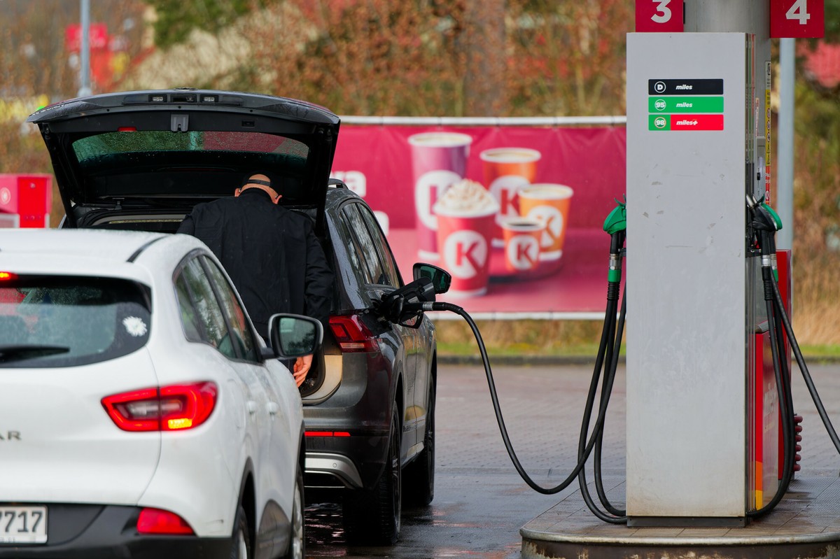 Słowacki polityk stawia Polskę za wzór. Ograniczeń na stacjach (jeszcze) nie ma