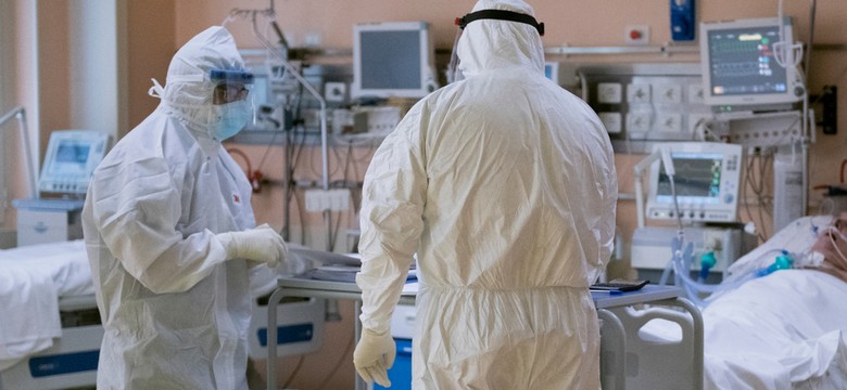 Skąd wziął się COVID-19? Nowe wyniki badań CIA i nagły zwrot