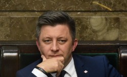 SpaceX ostrzega, Ukraina szuka pieniędzy. Dworczyk: Polska przekazała 150 terminali