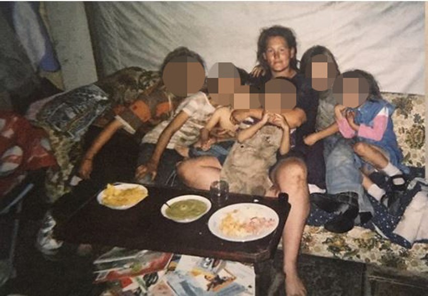 Osmoro dece rodilo se za 19 godina Rozalininog života s očuhom