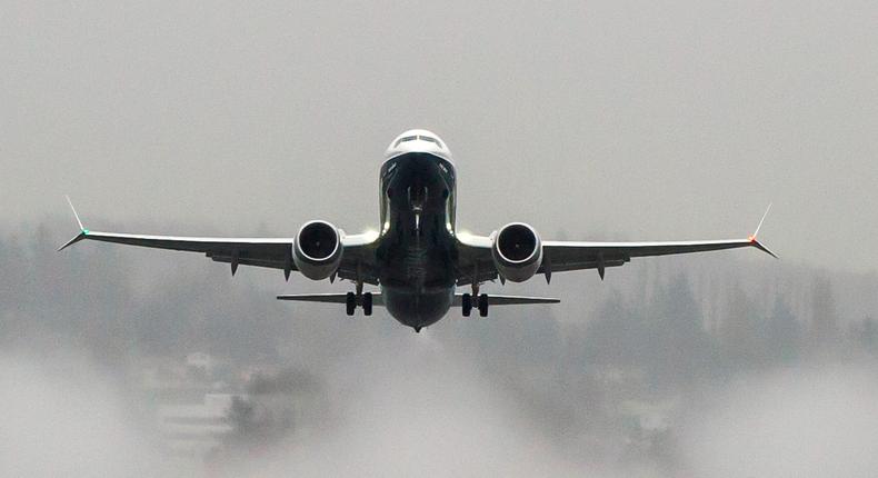 Boeing 737MAX 8 take off.