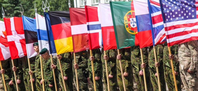 Ławrow: Rosja wzywa, by nie odchodzić od zasad Aktu Stanowiącego z NATO