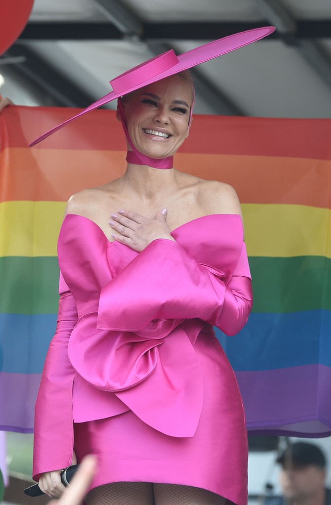 Nataša kaže da je ona žena koja je imala ljubav i da je sve više ceni uprkos tome što je imala tri neuspešna braka